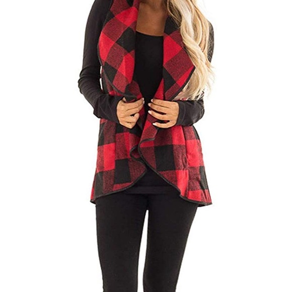 Plaid Vest with Pockets - Picture 2 of 4